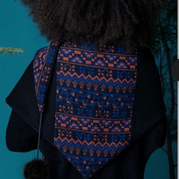 Kazak wool designed scarf - Picture 7 of 9